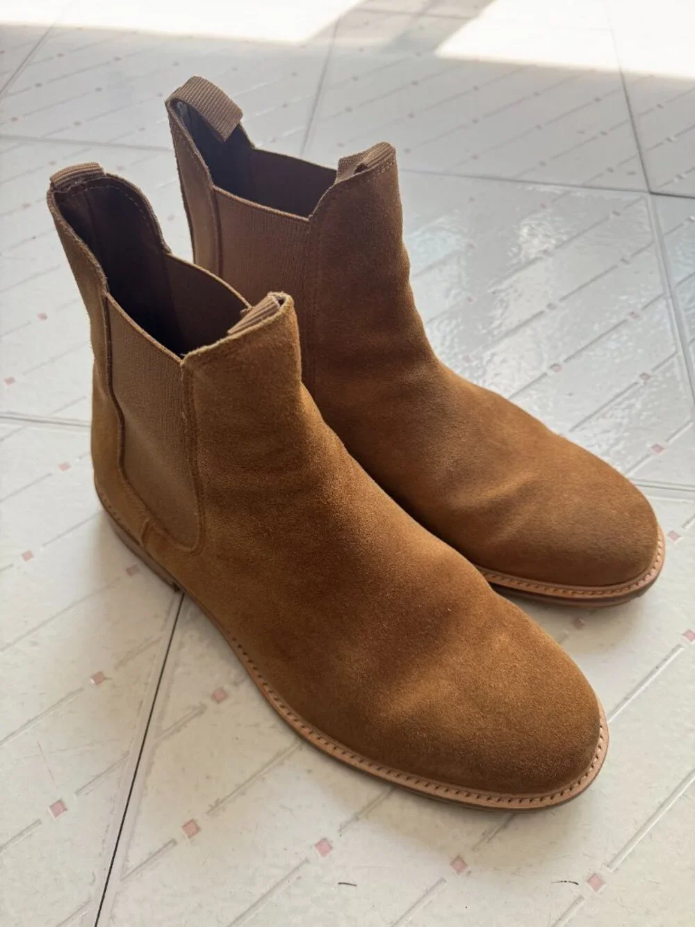 Shoe the Bear tan suede men's Chelsea boots SZ43